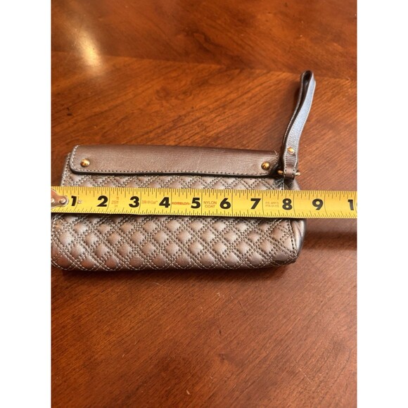 Marc Jacob’s Clutch - Picture 11 of 12
